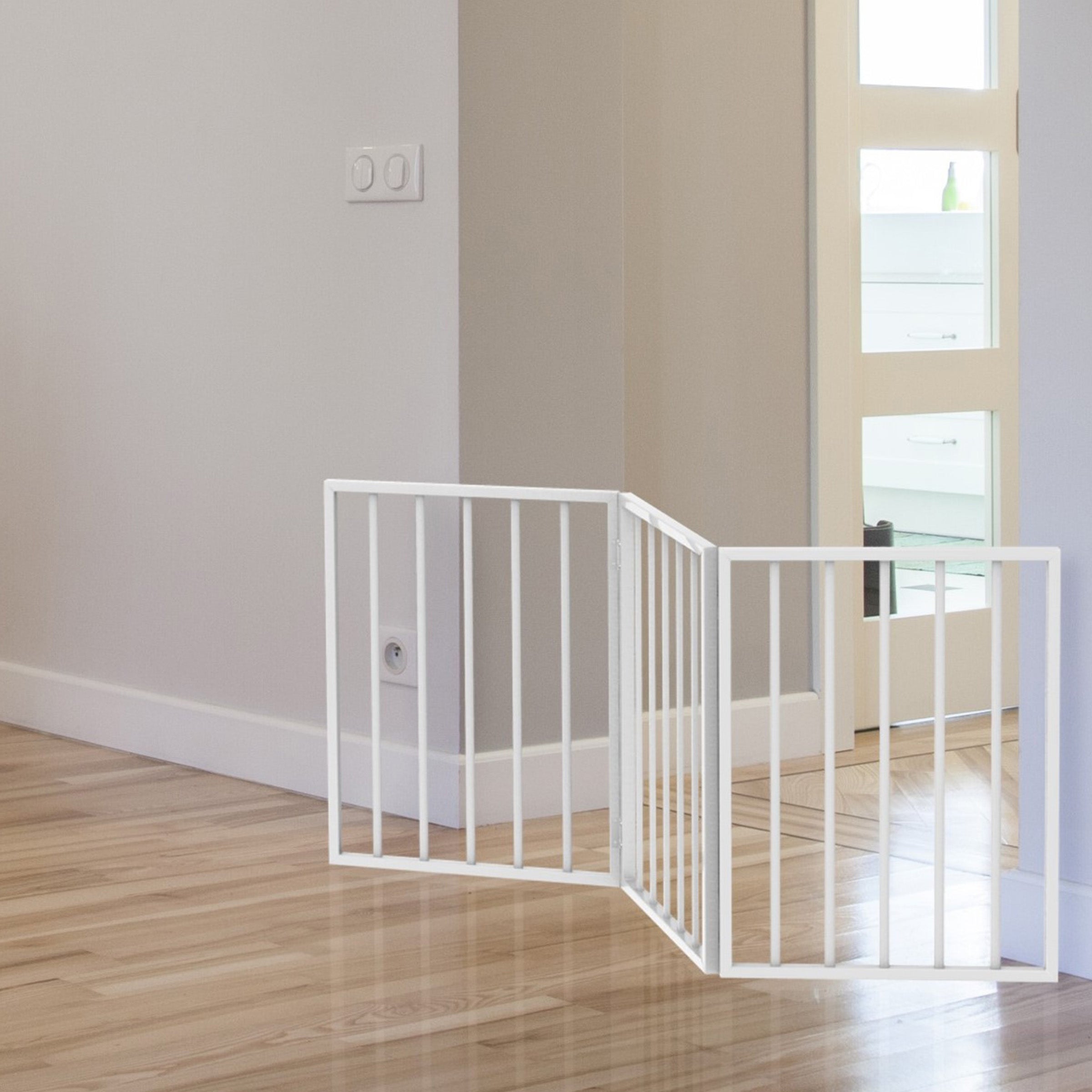 Petmaker Freestanding Wooden Pet Gate White