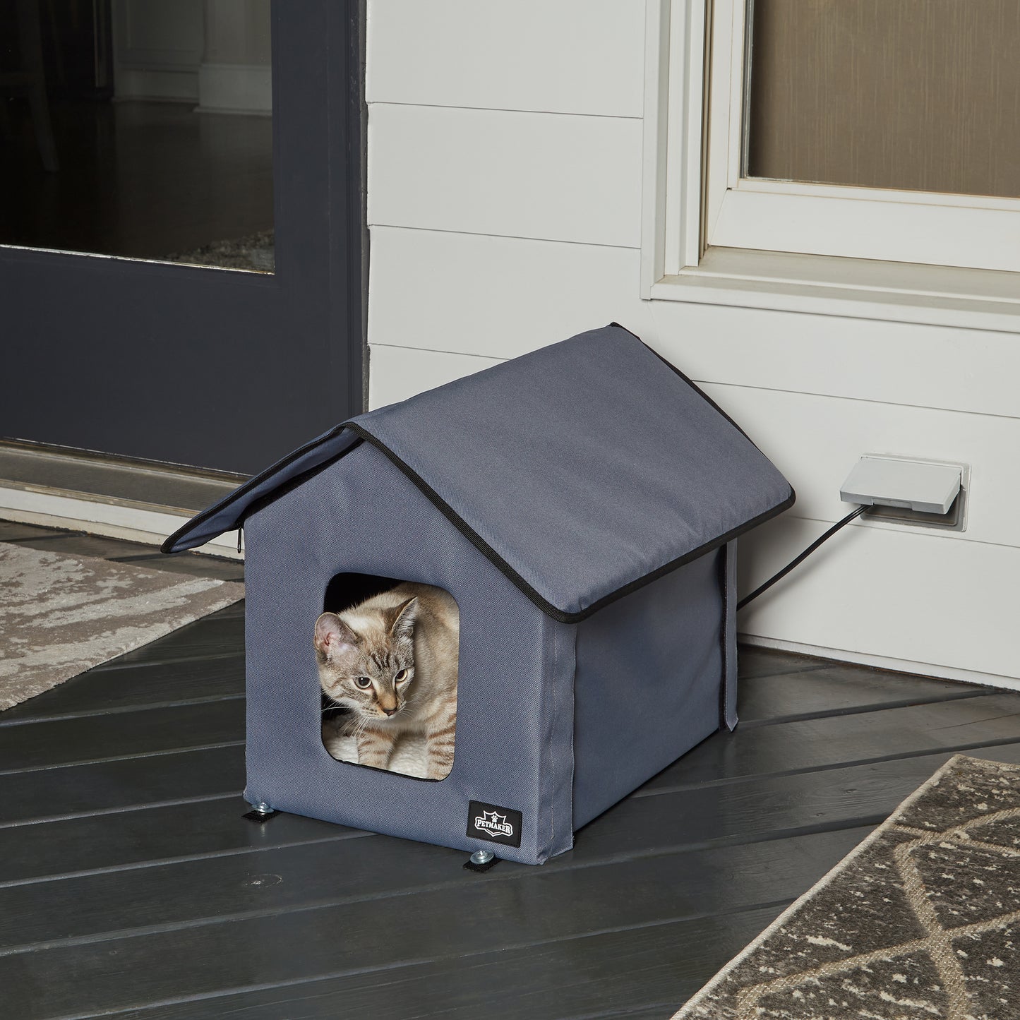 Heated Cat House with Sherpa Pad