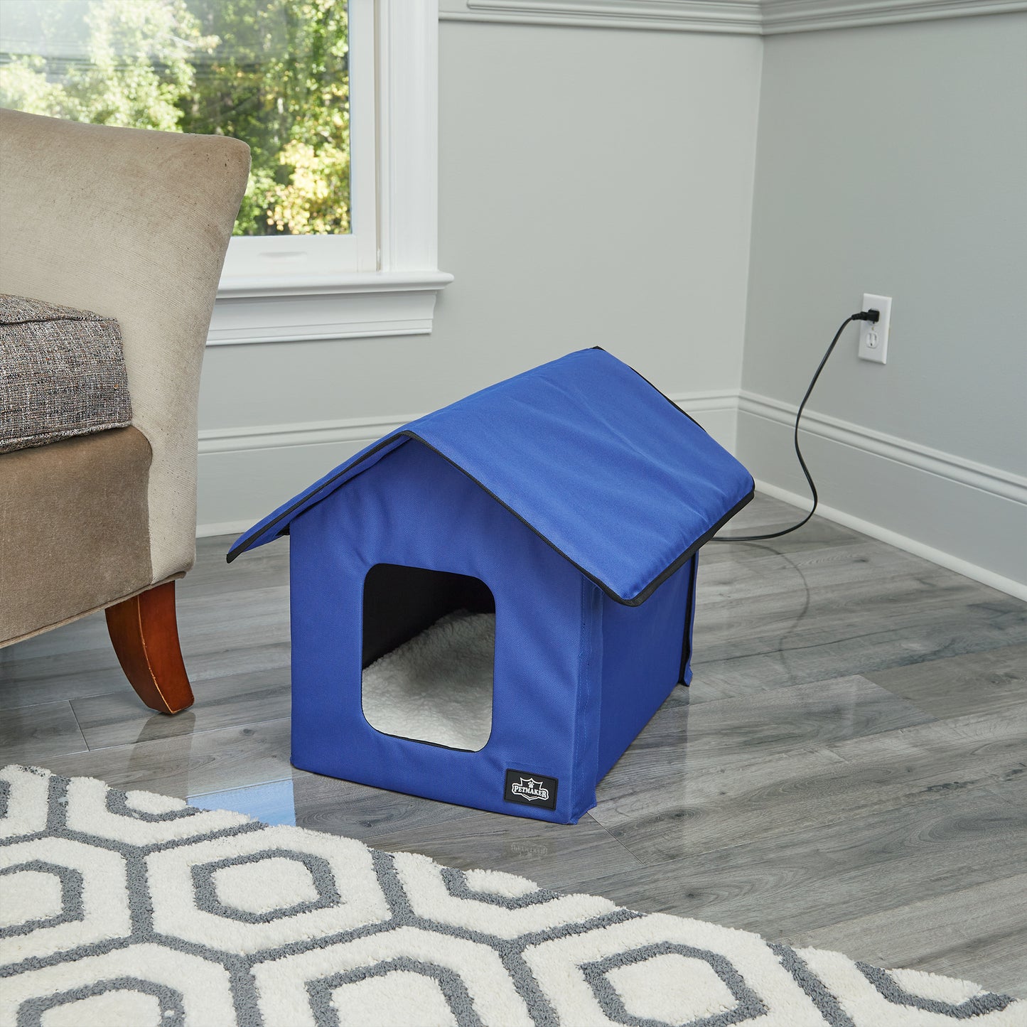 Heated Cat House with Sherpa Pad